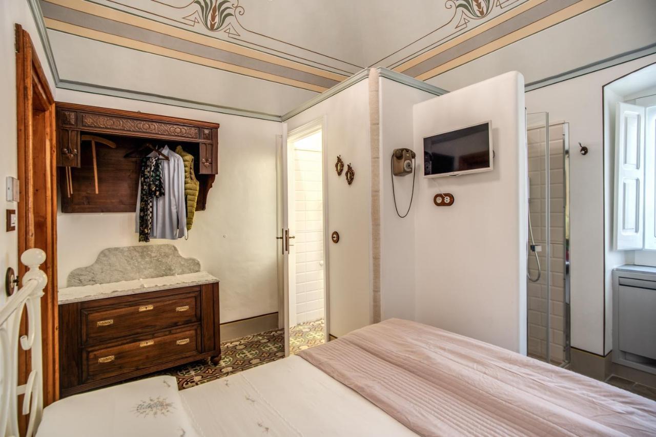 Palazzo Stunis - Dimora Di Charme Bed & Breakfast Остуни Екстериор снимка