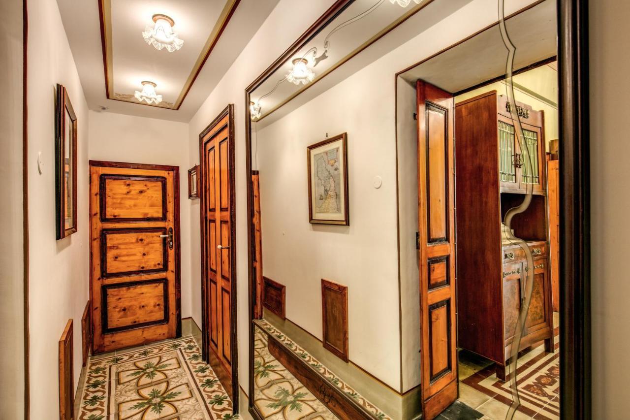 Palazzo Stunis - Dimora Di Charme Bed & Breakfast Остуни Екстериор снимка